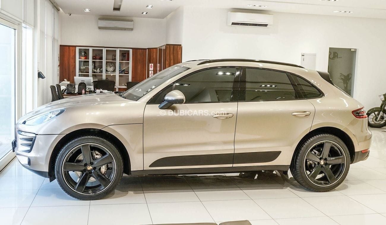 Porsche Macan S