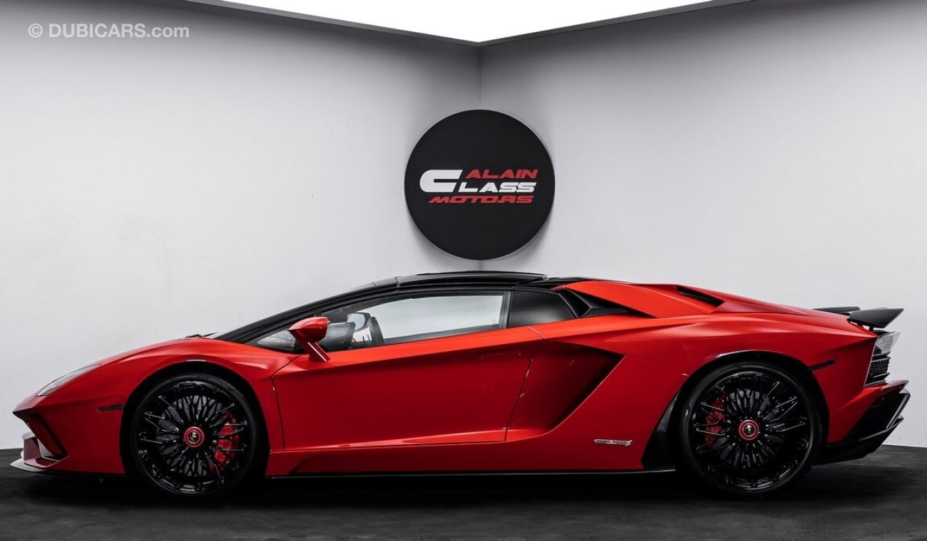 Lamborghini Aventador S Roadster 2021 - GCC - Under Warranty