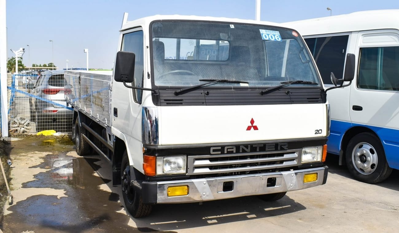 Mitsubishi Canter Right Hand- FE437F-540666