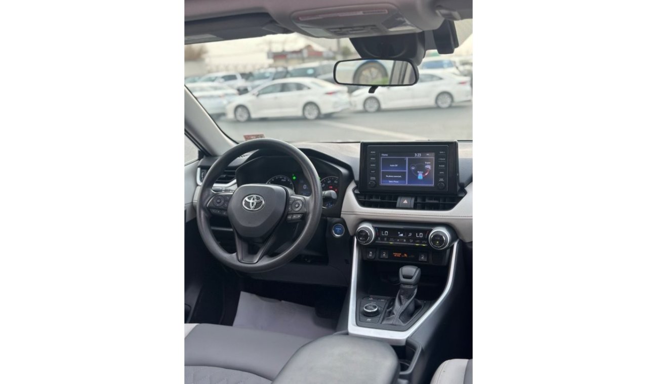 تويوتا راف ٤ TOYOTA RAV4 Hybrid XLE