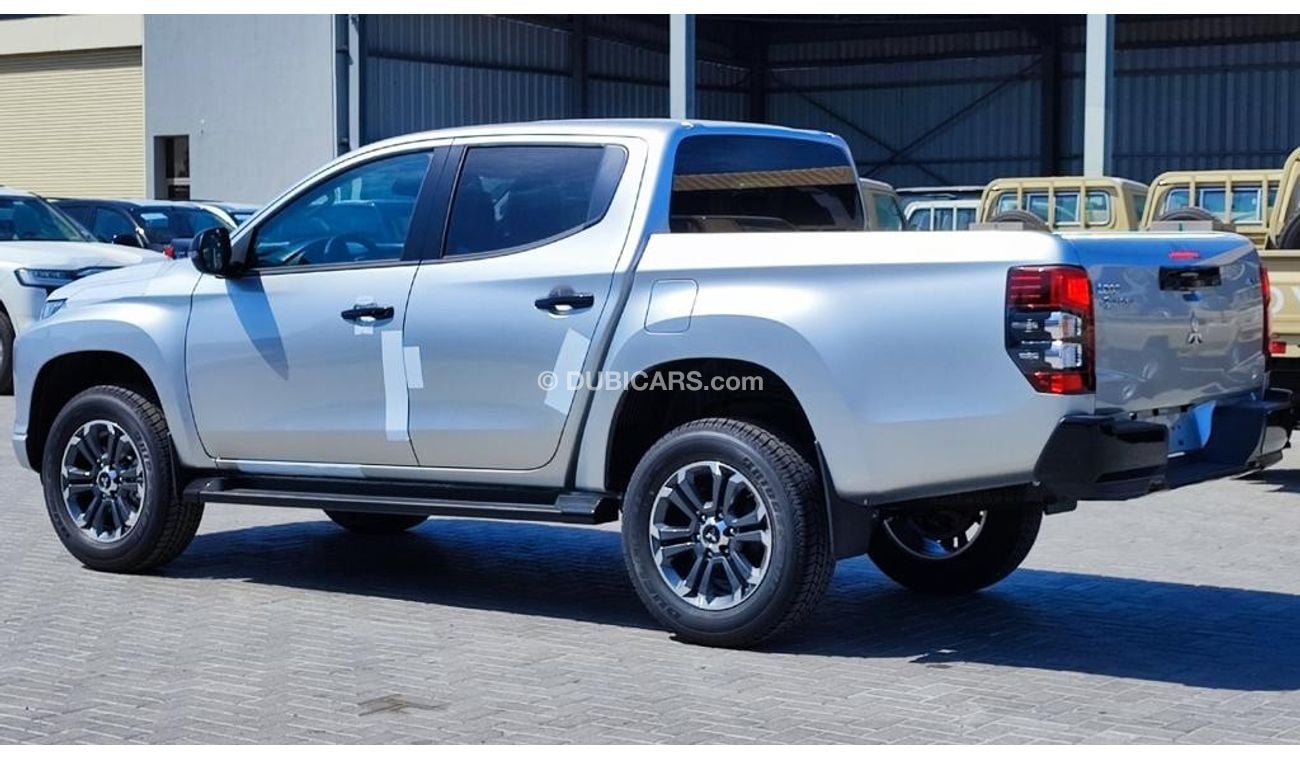 ميتسوبيشي L200 Mitsubishi L200 D DC 4WD 00G30 2.4L Sportero AT