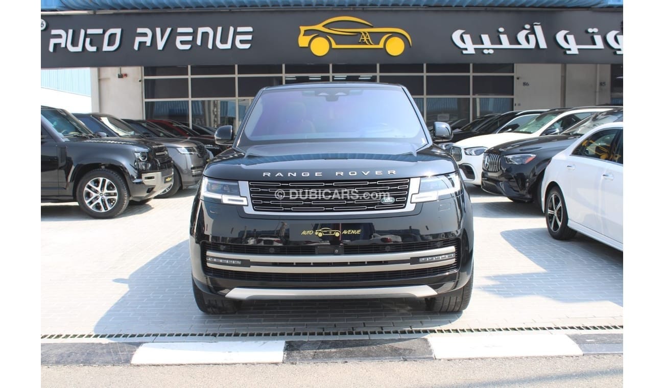 Land Rover Range Rover HSE - P530 - GCC SPECS - AL TAYER WARRANTY - PROMOTION !!! FREE INSURANCE AND REGISTRATION