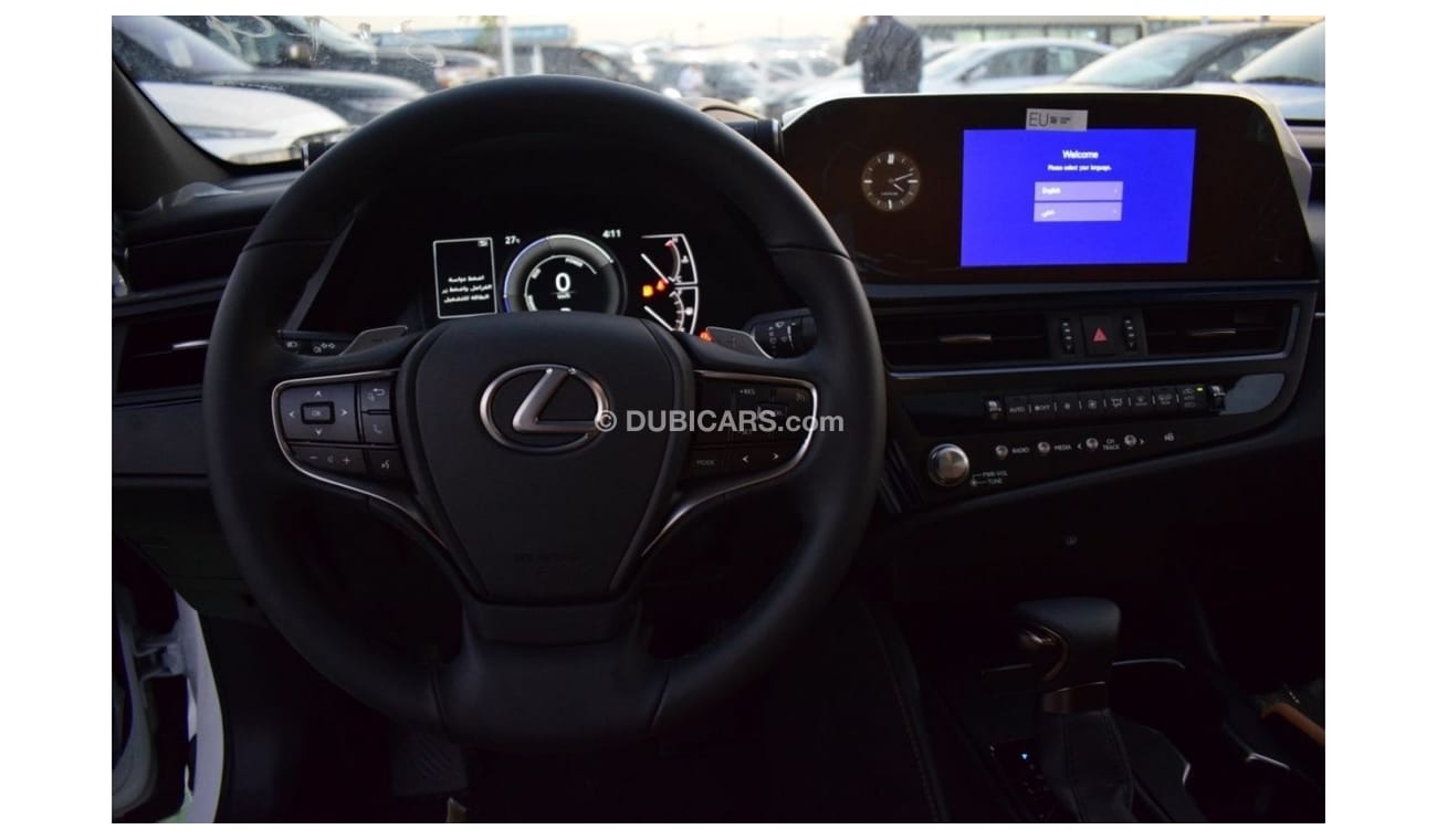 Lexus ES 300 2024 Lexus ES300H 2.5L Hybrid (With Radar and Panoramic roof)