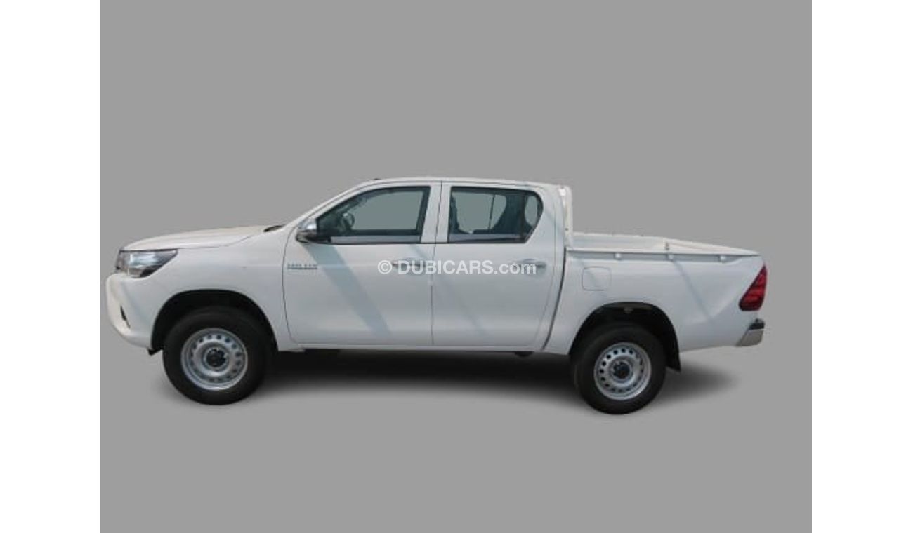 تويوتا هيلوكس DLX 2.4L DIESEL AUTOMATIC 4X4 DOUBLE CABIN