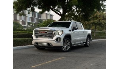 GMC Sierra