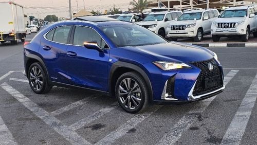 لكزس UX 250h F sport Hybrid engine, AWD, Sunroof, parking sensors