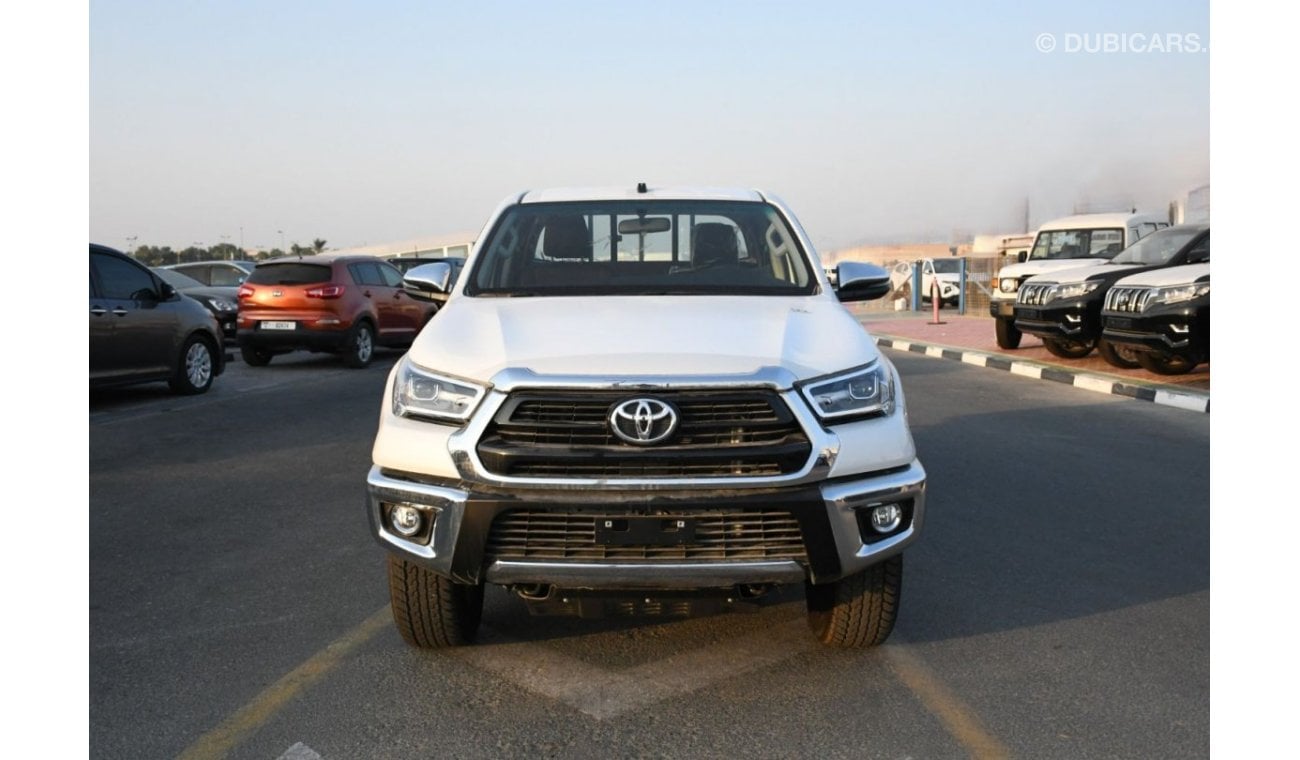 تويوتا هيلوكس Hilux 2.7L AT 4x4 Full option