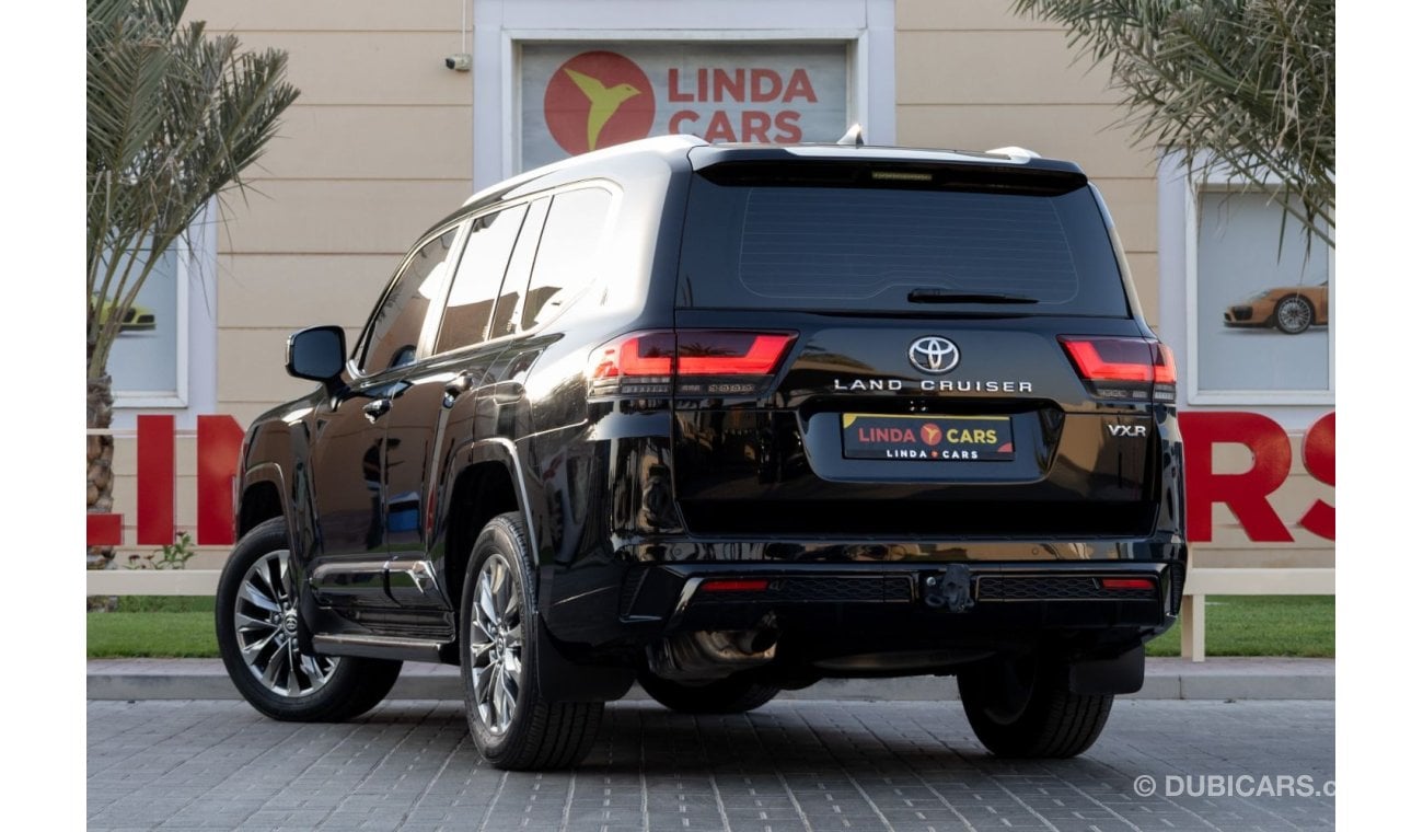 تويوتا لاند كروزر Toyota Land Cruiser VXR 2024 GCC under Agency Warranty and Service Contract with Flexible Down-Payme