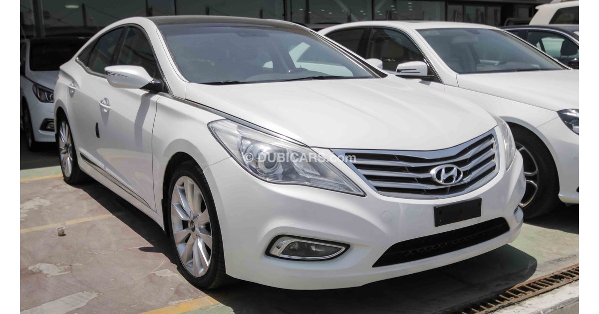 Hyundai Azera 3.0 V6 for sale: AED 47,000. White, 2012