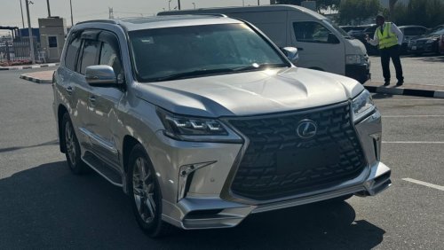 Lexus LX570