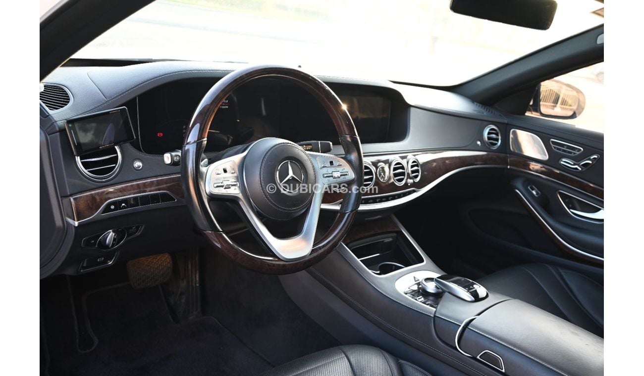 مرسيدس بنز S 560 0% DP- ACCIDENT FREE - UNLIMITED KM WARRANTY - MERCEDESE S560 4-MATIC LEXURY 2018  - JAPANESE SPECS