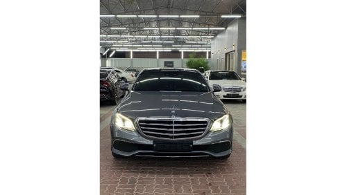 مرسيدس بنز E300 Std