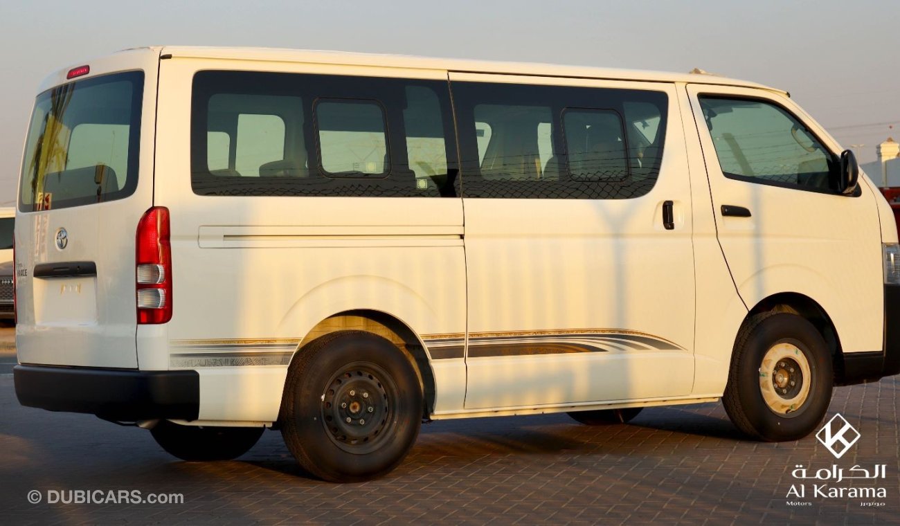 Toyota Hiace Toyota Hiace Standard Roof 15 Seater