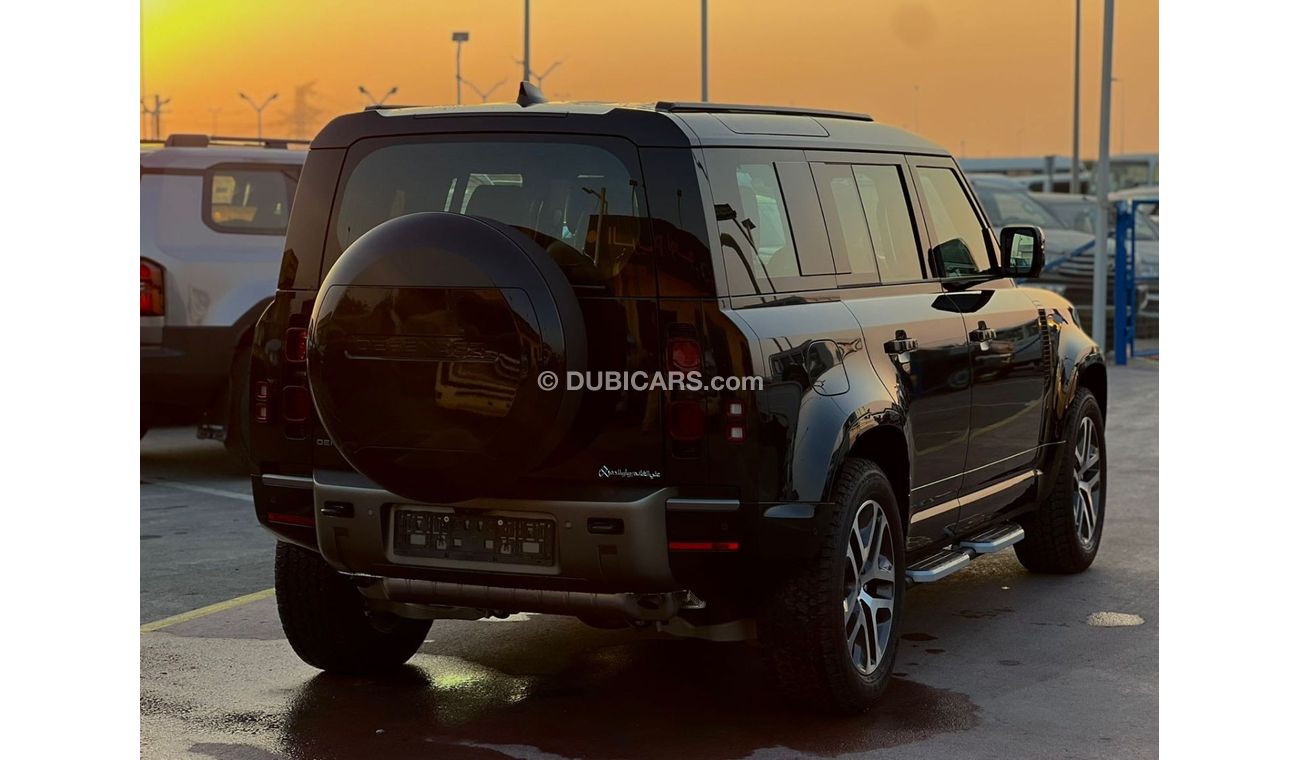 Land Rover Discovery Land Rover Defender X Dynamic P400 V6 90 | GCC