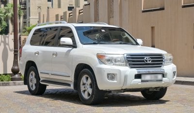 Toyota Land Cruiser GXR V6