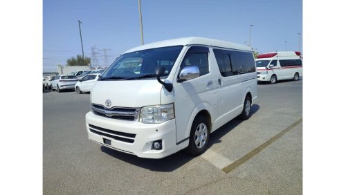 تويوتا هاياس WHITE cc3000	DIESEL RHD AUTO	KDH211-8003042--ONLY FOR EXPORT