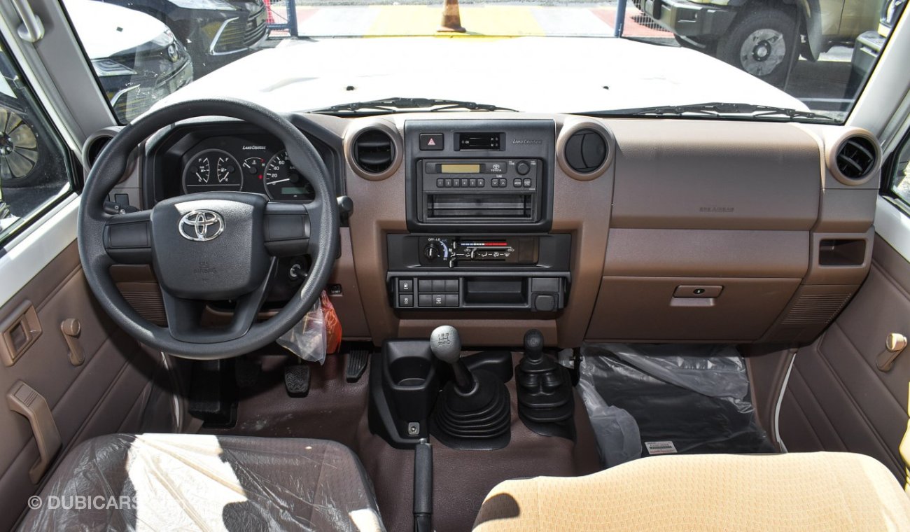 Toyota Land Cruiser Hard Top 4.5L Diesel V8