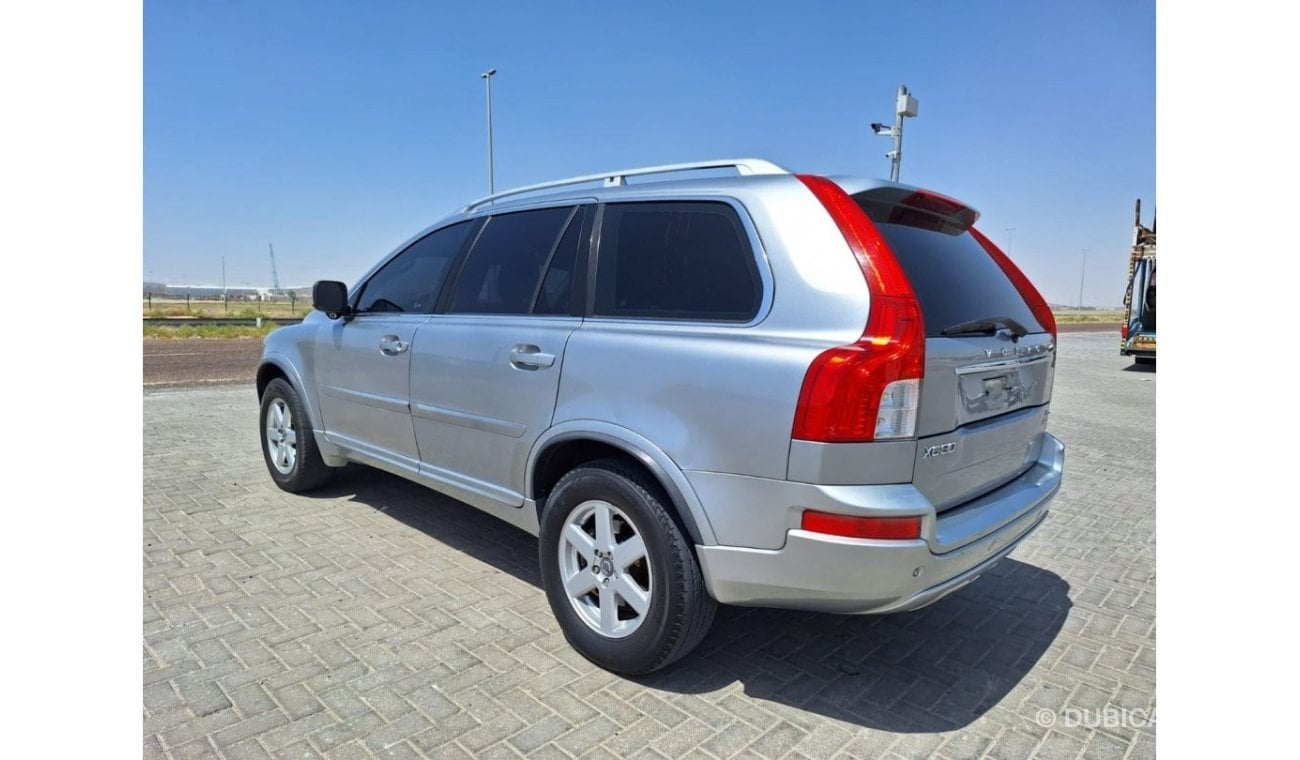 Volvo XC90 Comfort Volvo xc90 2012 gcc