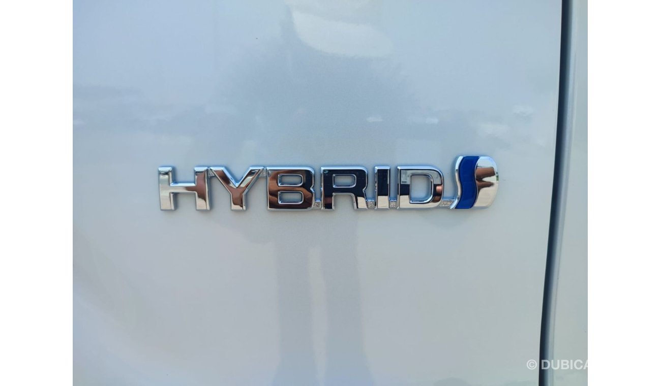 Toyota Corolla Cross TOYOTA COROLLA CROSS 2.0L 2024 (R )- HYBRID Only FOR EXPORT.