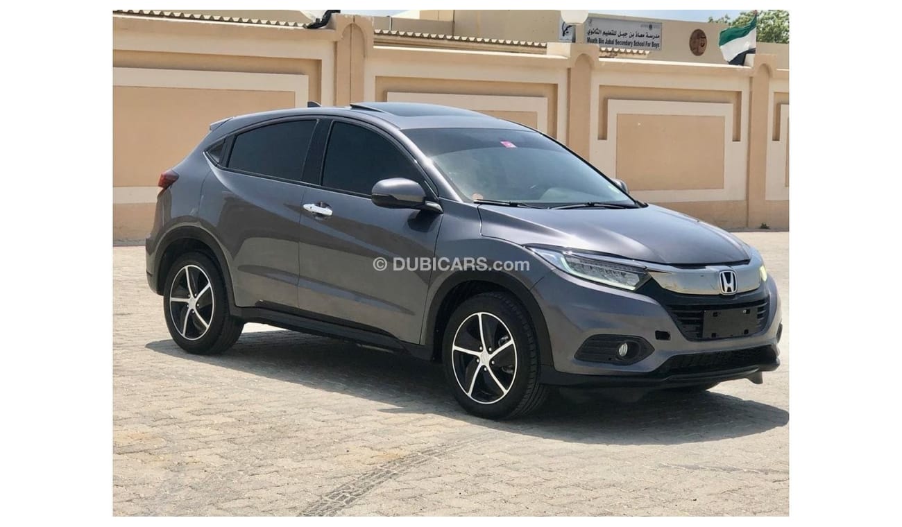 هوندا HR-V HONDA,HR-V 2021 FULL OPTIONS GCC,panoramic