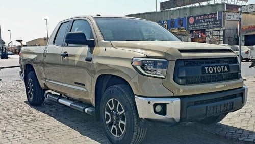 Toyota Tundra Crewmax SR5 V8 5.7