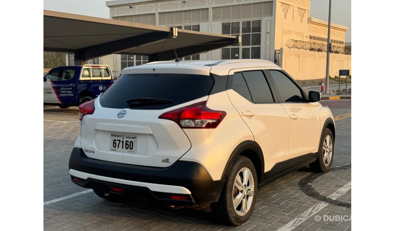 Nissan Kicks S