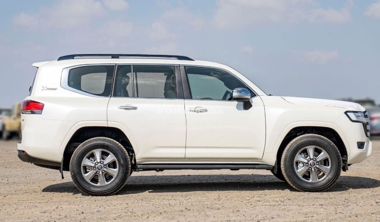 تويوتا لاند كروزر TOYOTA LAND CRUISER LC300 VX 4.0P AT MY2024 - WHITE (ONLY FOR EXPORT)