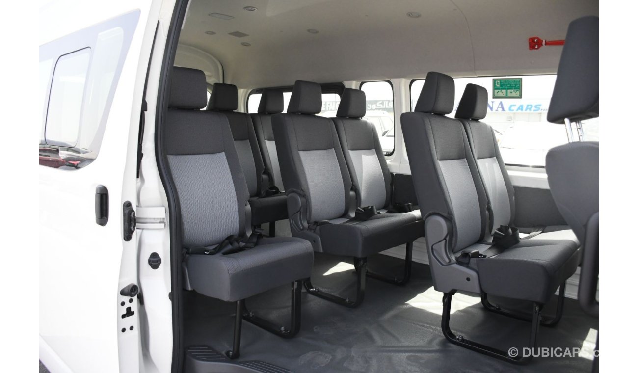 تويوتا هاياس HiAce 2.8L MT diesel ( Ready Car )