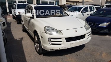 Porsche Cayenne S 09 Full Options Panorama Roof Navigation Camera For Sale Aed 31 000 White 09