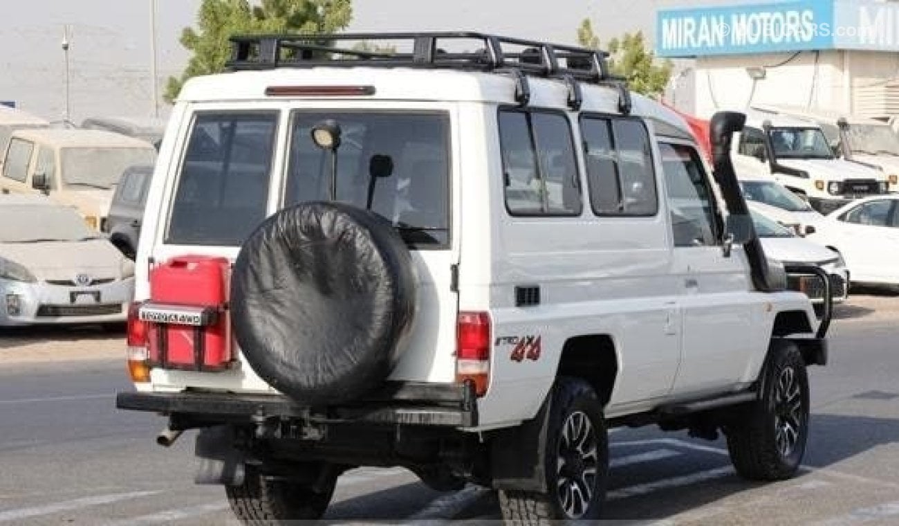 تويوتا لاند كروزر هارد توب 1992 TOYOTA LAND CRUISER FULLY LOADED 3 DOOR