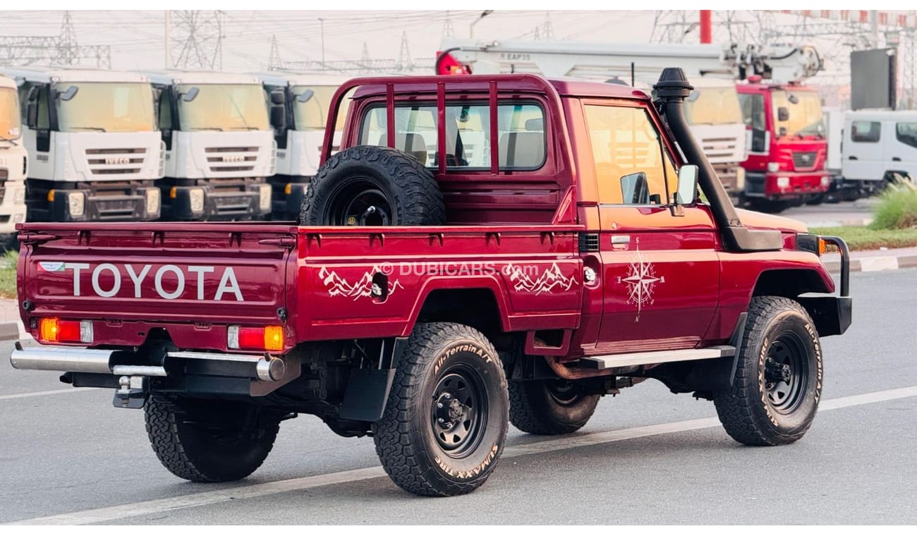 تويوتا لاند كروزر بيك آب SINGLE CABIN | 1991 | 4 X 4 | MANUAL TRANSMISSION | RHD | 4.2L DIESEL | PREMIUM BULL BAR