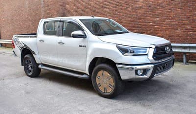 Toyota Hilux DC 2.7L Petrol, 4WD 5M/T FOR EXPORT