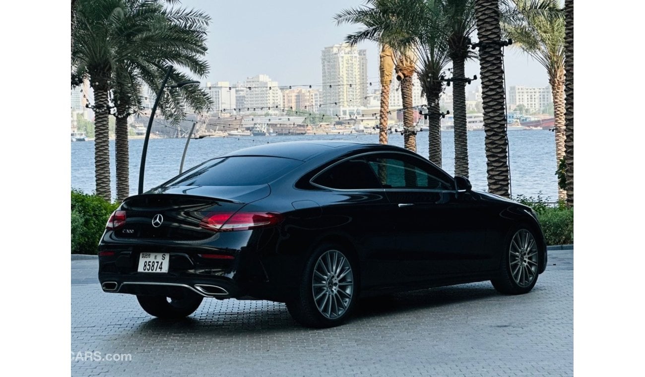 مرسيدس بنز C 300 كوبيه