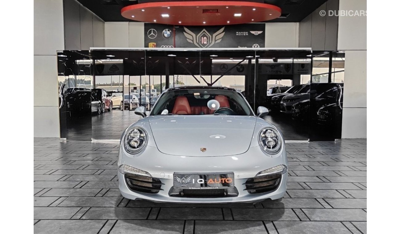 Porsche 911 4S AED 9,500 P.M | 2015 PORSCHE 911 CARRERA  4S Coupe | GCC