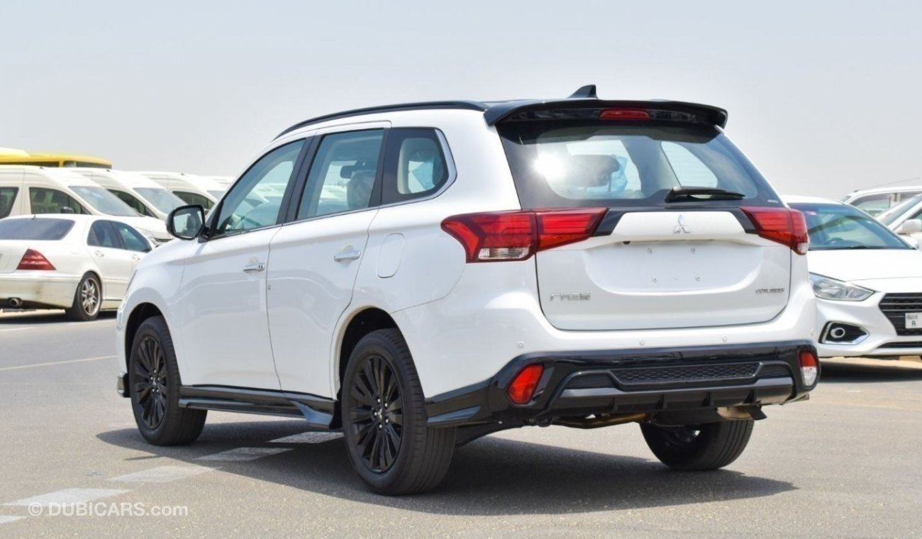 ميتسوبيشي آوتلاندر Brand New Mitsubishi Outlander Enjoy Black Edition 4WD Petrol | 2022 | White/Black |