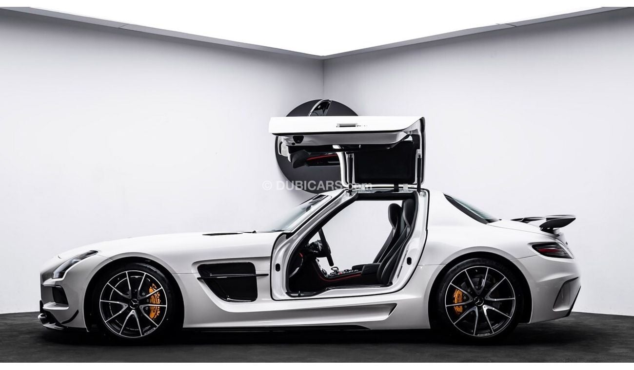 مرسيدس بنز SLS AMG Black Series