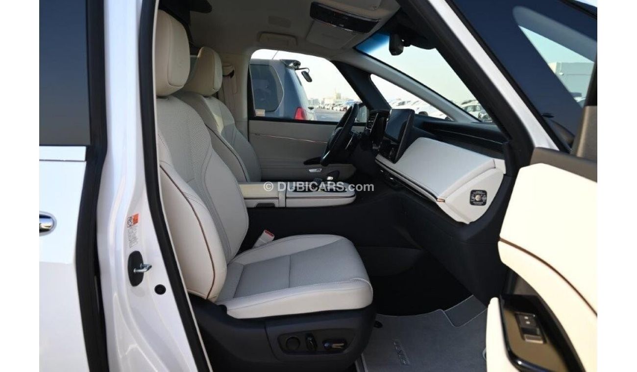 لكزس LM 350h 2.5L Hybrid E-CVT AWD  7 Seat Automatic