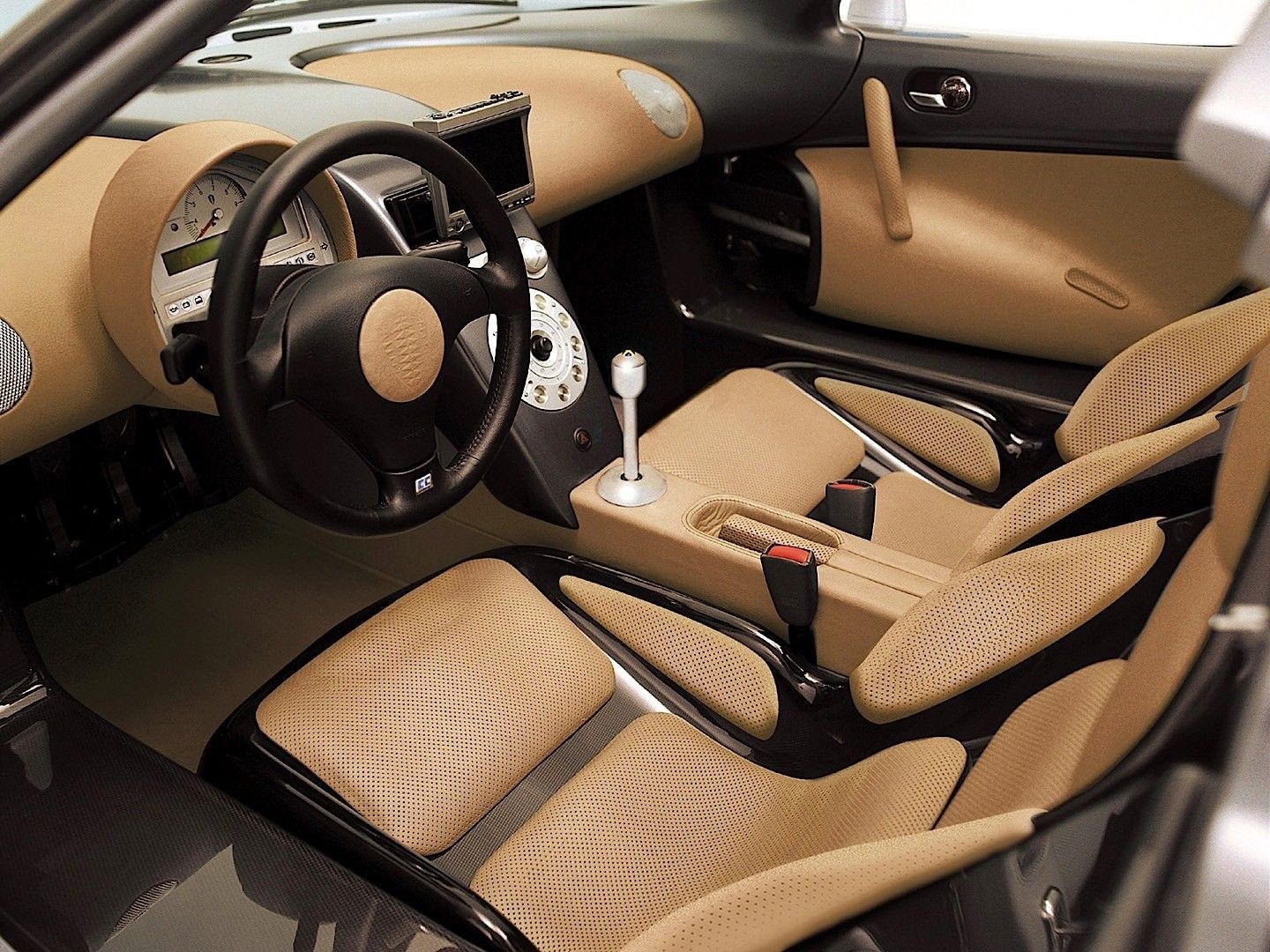 Koenigsegg CC8S interior - Cockpit