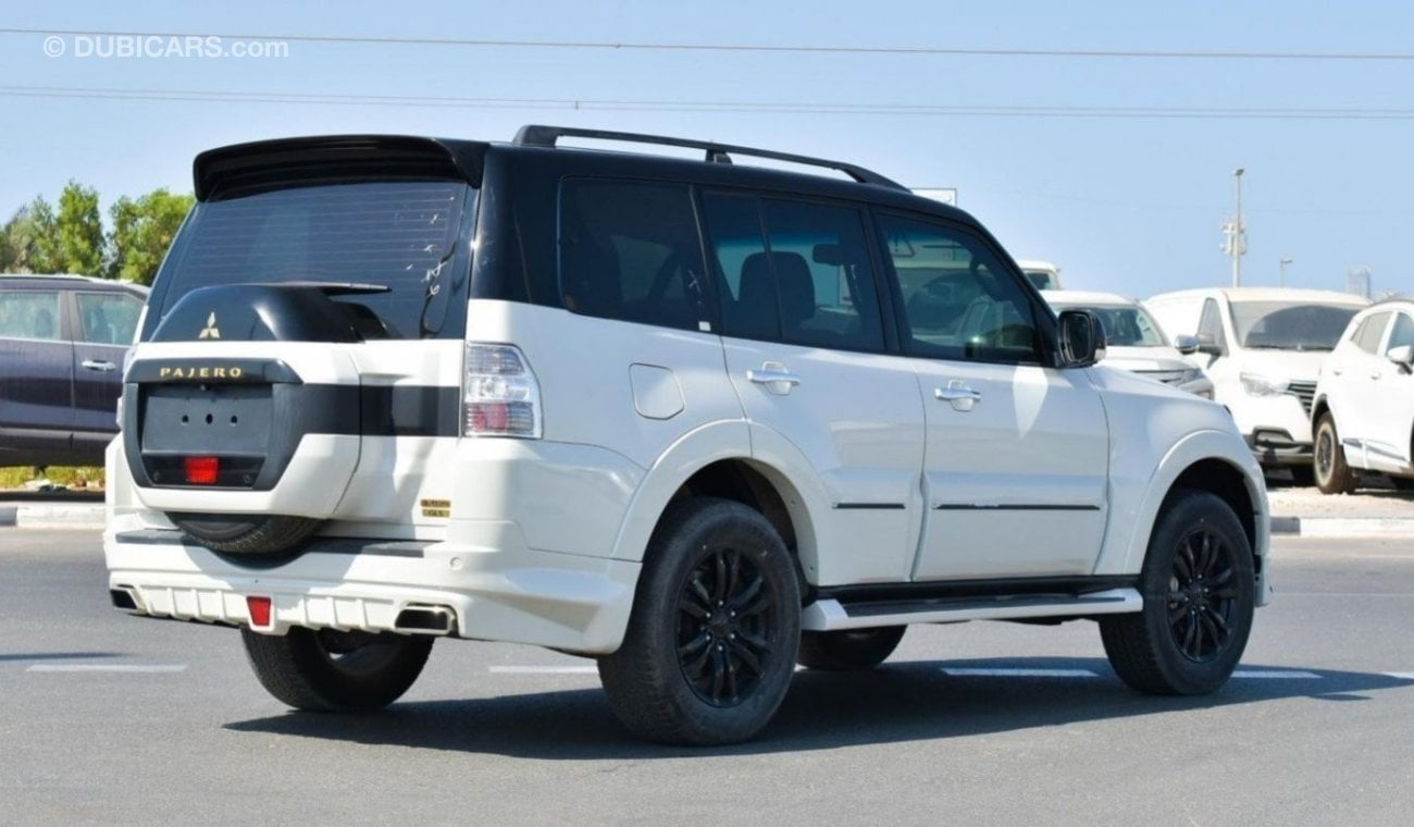 ميتسوبيشي باجيرو For Export Only ! Brand New Mitsubishi Pajero Signature Edition PAJEROSIGNATURE 3.8L | A/T Petrol |