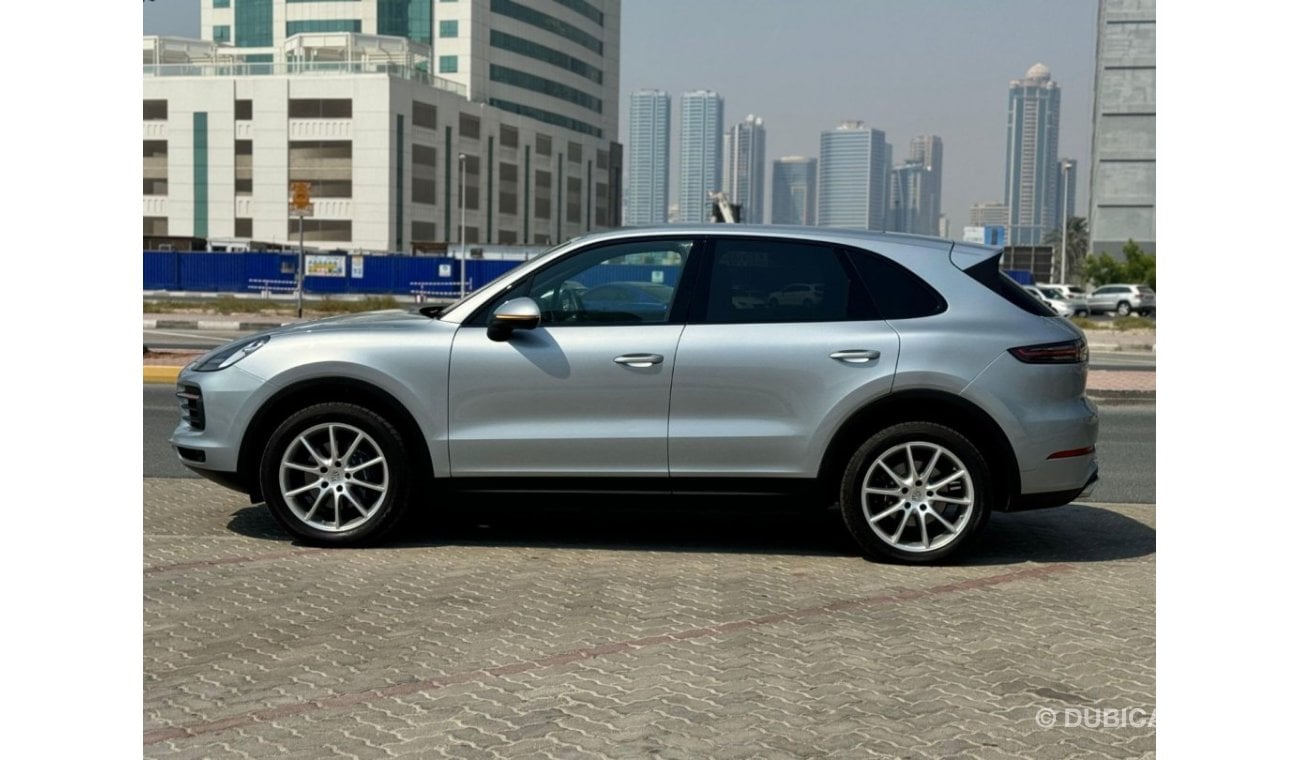 Porsche Cayenne English