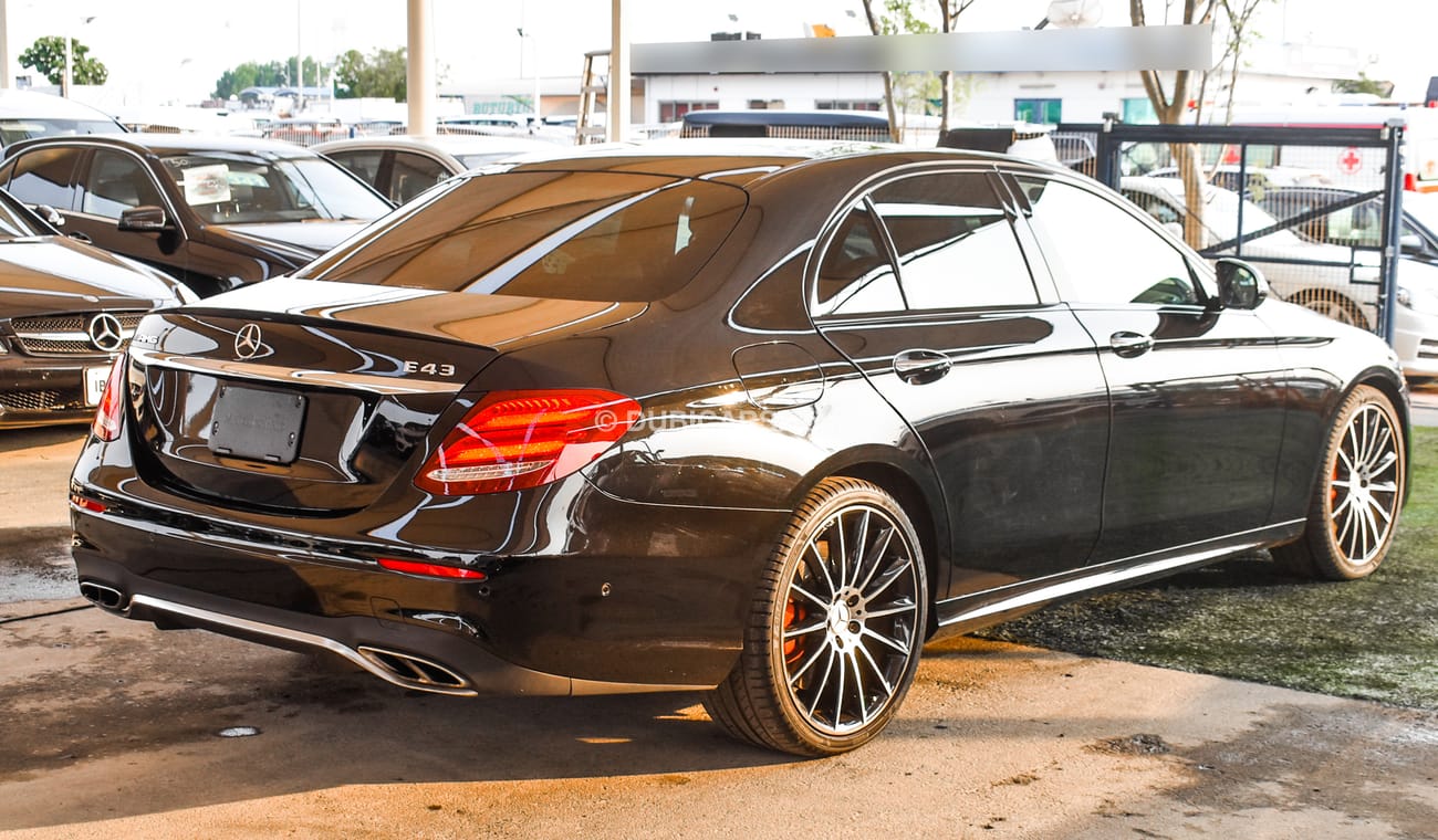 Mercedes-Benz E 43 AMG