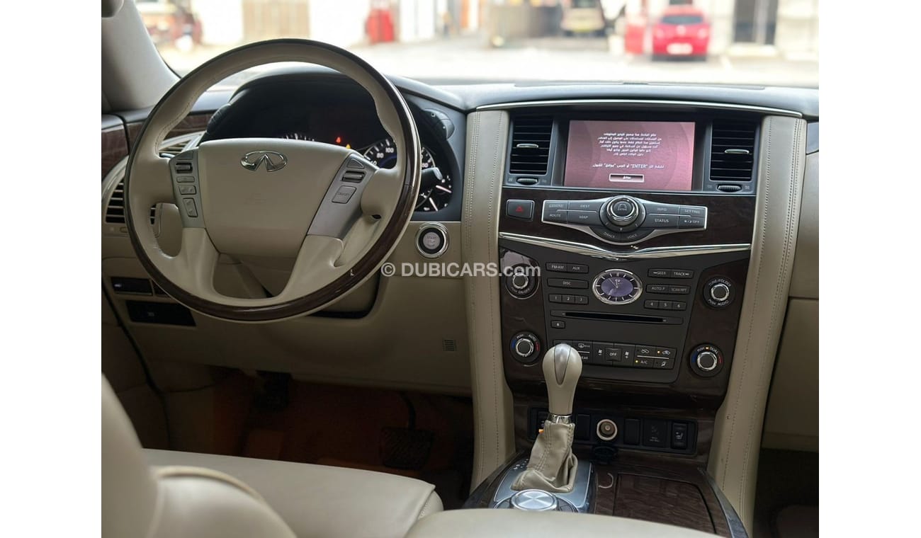 Infiniti QX80 Luxury