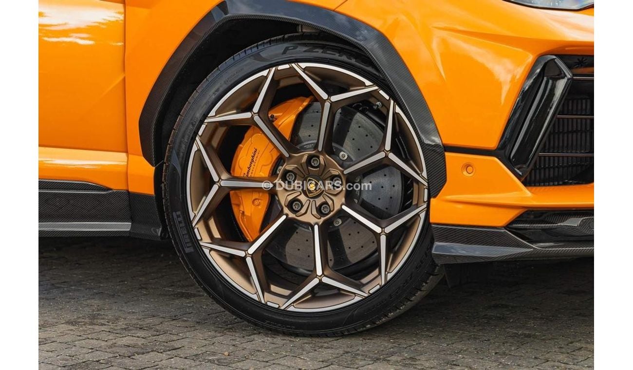 Lamborghini Urus 4.0 V8 BiTurbo Performante RIGHT HAND DRIVE