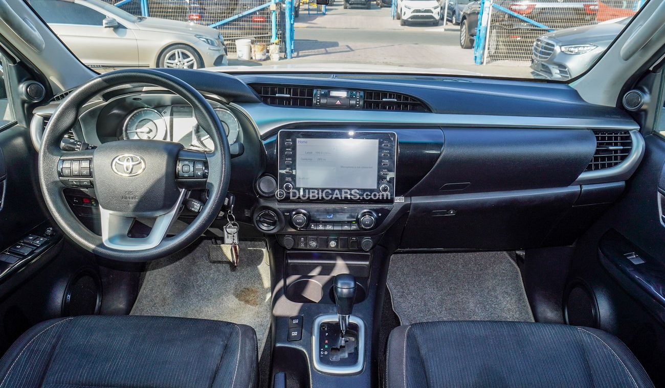 Toyota Hilux 2.4L Diesel