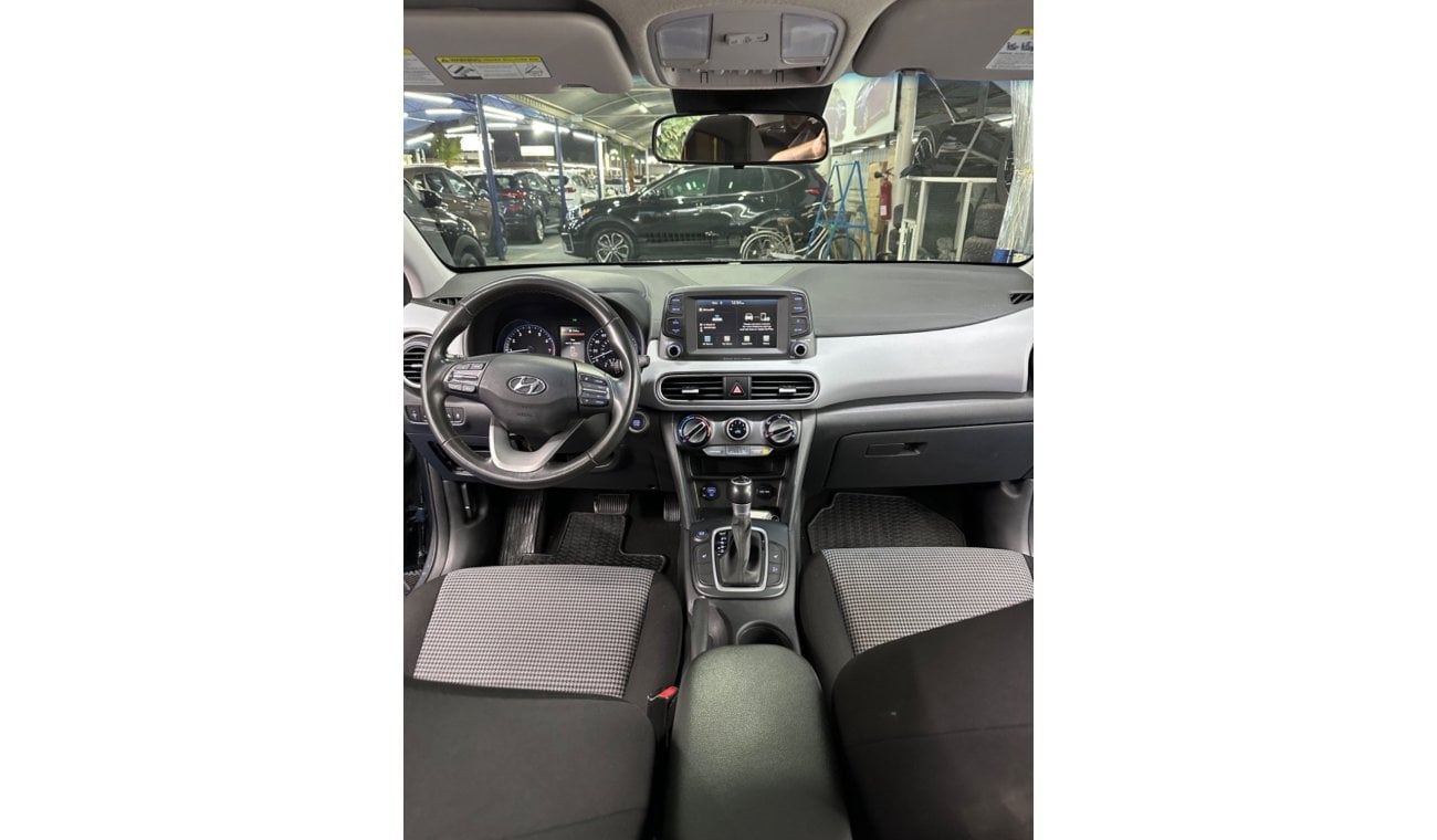 Hyundai Kona GLS Comfort Hyundai kona, 2021 with a 2.0 engine, front-wheel drive, the car is in good condition. W