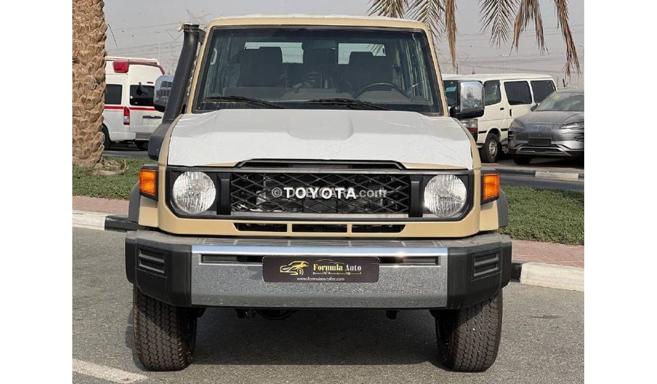 تويوتا لاند كروزر هارد توب LC76 4.0L PTR M/T // 2024 // HIGH OPTION WITH DVD & BACK CAMERA , POWER WINDOWS , COOL BOX // SPECIA