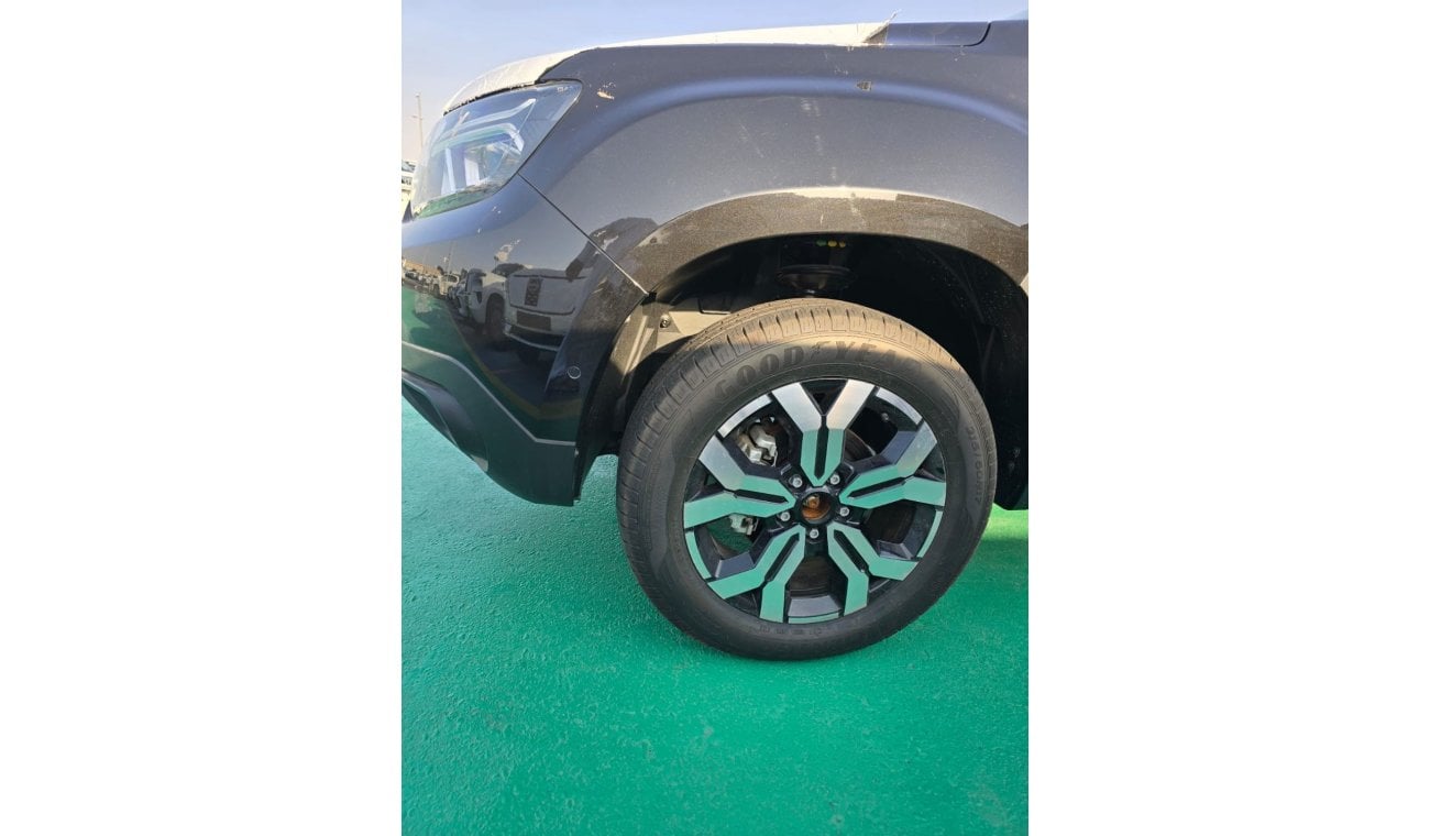 Renault Duster 1.6L PETROL 2024