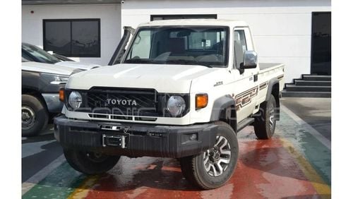 Toyota Land Cruiser Hard Top 2024TOYOTA LC PICK UP SC DIESEL 2.8L A/T