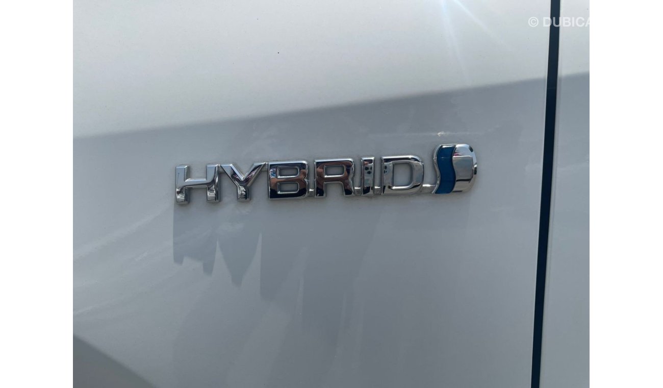تويوتا كورولا Hybrid 1.8L 2024 Model