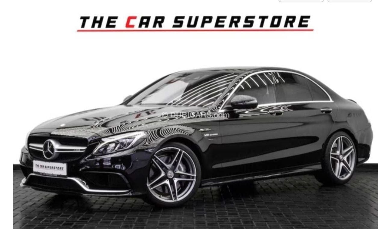 مرسيدس بنز C 63 AMG Std 4.0L Sedan 2016 I MERCEDES C63 AMG I LOW KMS I V8 ENGINE | WARRANTY AVAILABLE